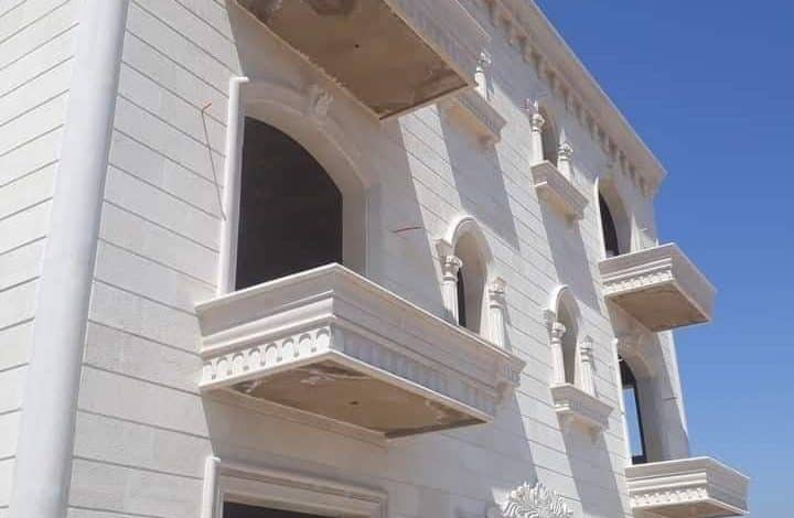 أفضل شركة تركيب حجر طبيعي في أبوظبي – خبرة، فخامة، وجودة بلا حدود